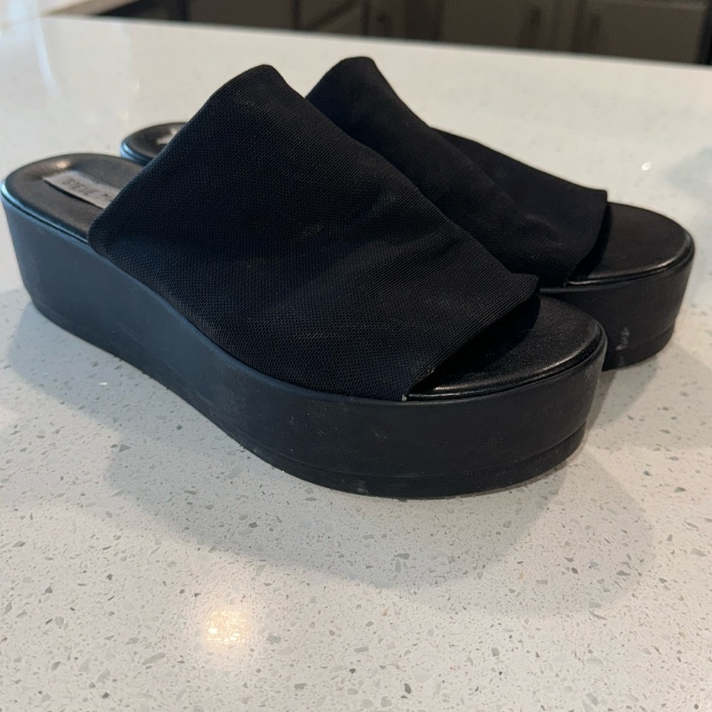Steve Madden Platform 90s Slides